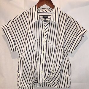 Talbots Petite White And Navy Striped Button Down Cotton Shirt | Size MP